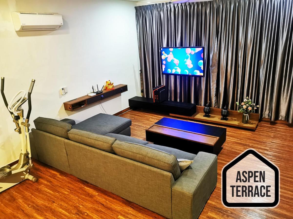 Aspen Terrace - Classy Homestay 3 Rooms, 4 Baths Сітіаван Екстер'єр фото